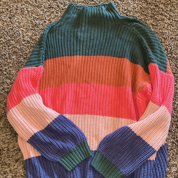 American Eagle Outfitters Sweaters - ‼️5 for $25‼️ oversized mock neck sweater